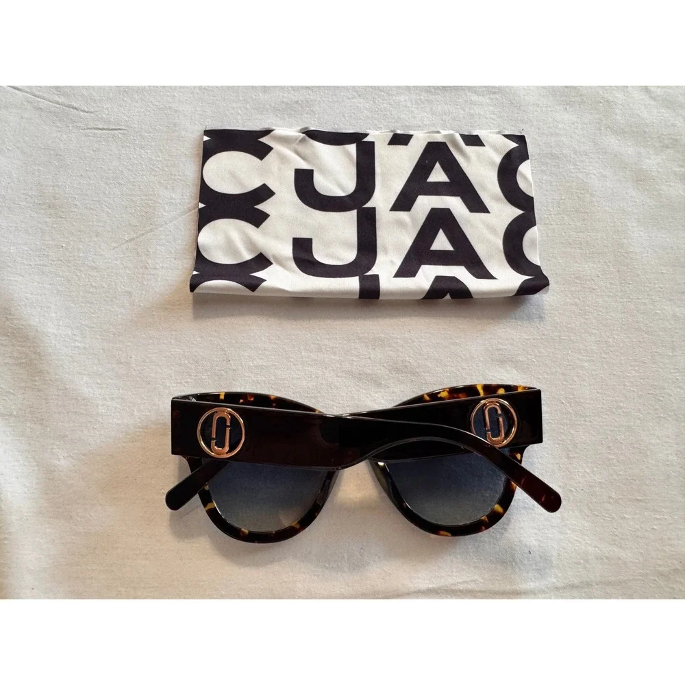 Marc Jacobs MARC‎ 697/S Tortoise Square Cat Eye Sunglasses Havana Gold J Logo